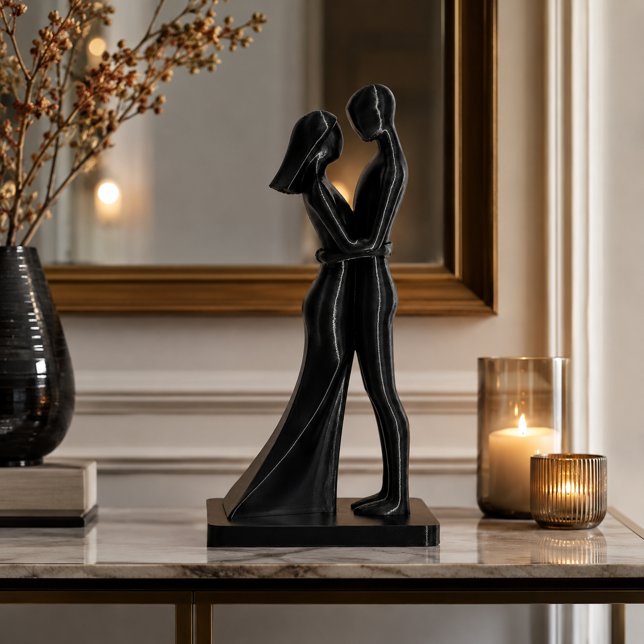 Estátua Casal Abraçado em Preto Fosco - Escultura Decorativa Impressa em 3D